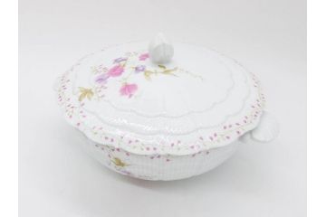 ビンテージ　フランス　LIMOGES　リモージュ　GIRAUD(ジロー)　淡い色彩で描かれた花のデザインが可愛らしいスープチューリン(花柄、フラワー、ヴィンテージ、ふかひれ皿、ポット、トンキ、蓋付き、磁器、洋食器)(R-078516)