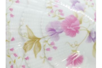 ビンテージ　フランス　LIMOGES　リモージュ　GIRAUD(ジロー)　淡い色彩で描かれた花のデザインが可愛らしいスープチューリン(花柄、フラワー、ヴィンテージ、ふかひれ皿、ポット、トンキ、蓋付き、磁器、洋食器)(R-078516)