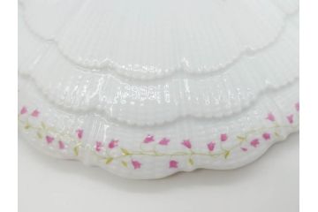 ビンテージ　フランス　LIMOGES　リモージュ　GIRAUD(ジロー)　淡い色彩で描かれた花のデザインが可愛らしいスープチューリン(花柄、フラワー、ヴィンテージ、ふかひれ皿、ポット、トンキ、蓋付き、磁器、洋食器)(R-078516)