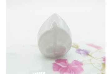 ビンテージ　フランス　LIMOGES　リモージュ　GIRAUD(ジロー)　淡い色彩で描かれた花のデザインが可愛らしいスープチューリン(花柄、フラワー、ヴィンテージ、ふかひれ皿、ポット、トンキ、蓋付き、磁器、洋食器)(R-078516)
