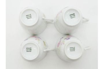 ビンテージ　フランス　LIMOGES　リモージュ　GIRAUD(ジロー)　淡い色彩で描かれた花のデザインが可愛らしいカップ&ソーサー5客セット(C&S、ヴィンテージ、花柄、フラワー、磁器、洋食器)(R-078517)