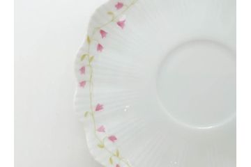 ビンテージ　フランス　LIMOGES　リモージュ　GIRAUD(ジロー)　淡い色彩で描かれた花のデザインが可愛らしいカップ&ソーサー5客セット(C&S、ヴィンテージ、花柄、フラワー、磁器、洋食器)(R-078517)