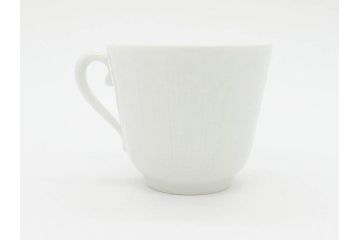 ビンテージ　フランス　LIMOGES　リモージュ　GIRAUD(ジロー)　淡い色彩で描かれた花のデザインが可愛らしいデミタスカップ&ソーサー2客・エッグカップ5客セット(ヴィンテージ、花柄、フラワー、磁器、プレート、洋食器)(R-078518)