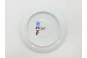 ビンテージ　フランス　LIMOGES　リモージュ　GIRAUD(ジロー)　淡い色彩で描かれた花のデザインが可愛らしいデミタスカップ&ソーサー2客・エッグカップ5客セット(ヴィンテージ、花柄、フラワー、磁器、プレート、洋食器)(R-078518)