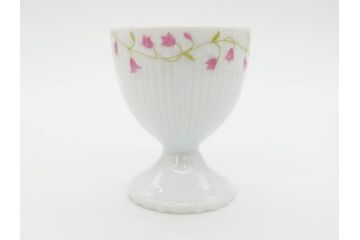 ビンテージ　フランス　LIMOGES　リモージュ　GIRAUD(ジロー)　淡い色彩で描かれた花のデザインが可愛らしいデミタスカップ&ソーサー2客・エッグカップ5客セット(ヴィンテージ、花柄、フラワー、磁器、プレート、洋食器)(R-078518)