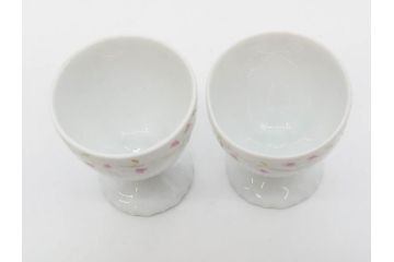 ビンテージ　フランス　LIMOGES　リモージュ　GIRAUD(ジロー)　淡い色彩で描かれた花のデザインが可愛らしいデミタスカップ&ソーサー2客・エッグカップ5客セット(ヴィンテージ、花柄、フラワー、磁器、プレート、洋食器)(R-078518)