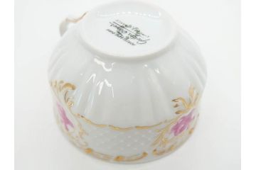 フランス　LIMOGES(リモージュ)　Georges Boyer(ジョルジュ ボワイエ)　気品漂うティーカップ&ソーサー5客セット(バラ、薔薇、ローズ、C&S、磁器、金彩、洋食器)(R-078519)