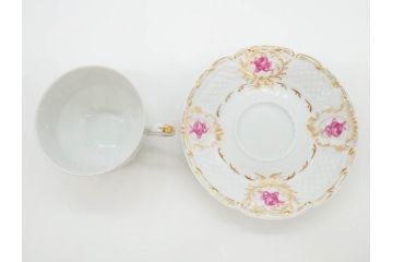 フランス　LIMOGES(リモージュ)　Georges Boyer(ジョルジュ ボワイエ)　気品漂うティーカップ&ソーサー5客セット(バラ、薔薇、ローズ、C&S、磁器、金彩、洋食器)(R-078519)