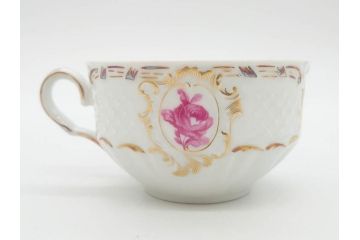 フランス　LIMOGES(リモージュ)　Georges Boyer(ジョルジュ ボワイエ)　気品漂うティーカップ&ソーサー4客セット(バラ、薔薇、ローズ、C&S、磁器、金彩、洋食器)(R-078520)