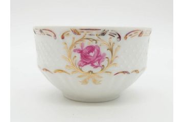 フランス　LIMOGES(リモージュ)　Georges Boyer(ジョルジュ ボワイエ)　気品漂うティーカップ&ソーサー4客セット(バラ、薔薇、ローズ、C&S、磁器、金彩、洋食器)(R-078520)