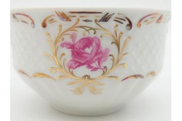 フランス　LIMOGES(リモージュ)　Georges Boyer(ジョルジュ ボワイエ)　気品漂うティーカップ&ソーサー4客セット(バラ、薔薇、ローズ、C&S、磁器、金彩、洋食器)(R-078520)