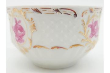 フランス　LIMOGES(リモージュ)　Georges Boyer(ジョルジュ ボワイエ)　気品漂うティーカップ&ソーサー4客セット(バラ、薔薇、ローズ、C&S、磁器、金彩、洋食器)(R-078520)