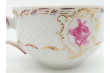 フランス　LIMOGES(リモージュ)　Georges Boyer(ジョルジュ ボワイエ)　気品漂うティーカップ&ソーサー4客セット(バラ、薔薇、ローズ、C&S、磁器、金彩、洋食器)(R-078520)