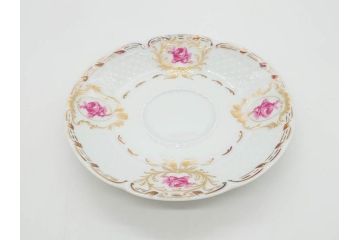 フランス　LIMOGES(リモージュ)　Georges Boyer(ジョルジュ ボワイエ)　気品漂うティーカップ&ソーサー4客セット(バラ、薔薇、ローズ、C&S、磁器、金彩、洋食器)(R-078520)