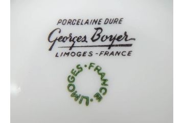 フランス　LIMOGES(リモージュ)　Georges Boyer(ジョルジュ ボワイエ)　気品漂うコーヒーカップ&ソーサー4客セット(C&S、バラ、薔薇、ローズ、磁器、金彩、洋食器)(R-078522)
