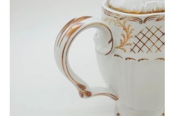 フランス　LIMOGES(リモージュ)　Georges Boyer(ジョルジュ ボワイエ)　バラの絵付けが上品なティーポット(薔薇、ローズ、磁器、金彩、洋食器)(R-078523)