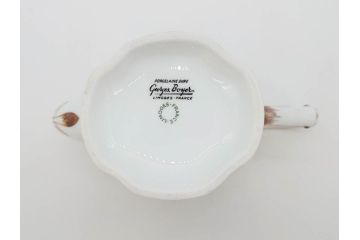 フランス　LIMOGES(リモージュ)　Georges Boyer(ジョルジュ ボワイエ)　バラの絵付けが上品なティーポット(薔薇、ローズ、磁器、金彩、洋食器)(R-078523)