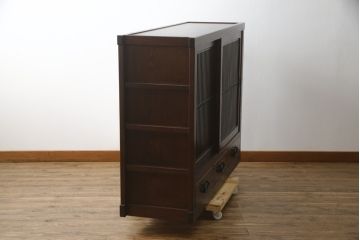 中古　美品!!　タモ材　上質な和の空間づくりにおすすめの水屋箪笥サイドボード(サイドキャビネット、収納棚、戸棚、食器棚、茶箪笥)(R-078574)