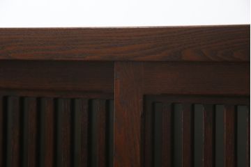 中古　美品!!　タモ材　上質な和の空間づくりにおすすめの水屋箪笥サイドボード(サイドキャビネット、収納棚、戸棚、食器棚、茶箪笥)(R-078574)