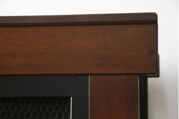 和製アンティーク　特大　八尺　前面欅(ケヤキ)材　漆塗り　凛とした佇まいが目を惹く近江水屋箪笥サイドボード(収納棚、戸棚、食器棚、キャビネット)(R-078578)