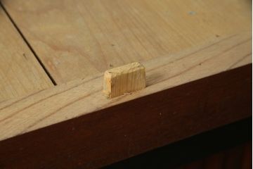 和製アンティーク　特大　八尺　前面欅(ケヤキ)材　漆塗り　凛とした佇まいが目を惹く近江水屋箪笥サイドボード(収納棚、戸棚、食器棚、キャビネット)(R-078579)