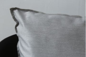 中古　アスプルンド(ASPLUND)取り扱い　emu(エミュー)　TERRAMARE(テラマーレ)　1P SOFA　シックでスタイリッシュなデザインが目を惹く1人掛けソファ(一人掛け、アームチェア、椅子、イス)(R-078580)
