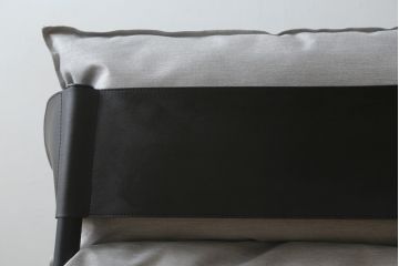 中古　アスプルンド(ASPLUND)取り扱い　emu(エミュー)　TERRAMARE(テラマーレ)　1P SOFA　シックでスタイリッシュなデザインが目を惹く1人掛けソファ(一人掛け、アームチェア、椅子、イス)(R-078580)