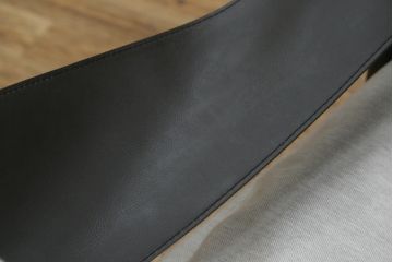 中古　アスプルンド(ASPLUND)取り扱い　emu(エミュー)　TERRAMARE(テラマーレ)　1P SOFA　シックでスタイリッシュなデザインが目を惹く1人掛けソファ(一人掛け、アームチェア、椅子、イス)(R-078580)