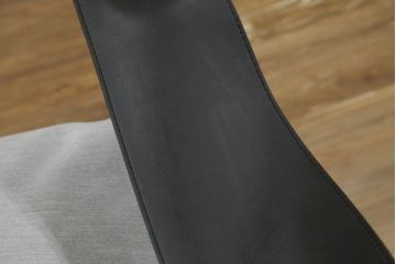 中古　アスプルンド(ASPLUND)取り扱い　emu(エミュー)　TERRAMARE(テラマーレ)　1P SOFA　シックでスタイリッシュなデザインが目を惹く1人掛けソファ(一人掛け、アームチェア、椅子、イス)(R-078580)