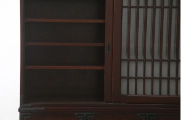 中古　美品　国産　シックな佇まいが魅力的なアンティーク調の水屋箪笥(食器棚、キャビネット、茶箪笥、収納棚、戸棚)(R-078581)