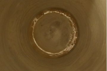 薩摩焼　大京都日文林本寶山　高さ98cm　龍・獅子・鶴・美人画・鳳凰・花鳥図　緻密で絢爛豪華な金襴手特大花瓶・花台セット(花器、花入、花生、飾壷、壺、飾り台、金彩)(R-078582)