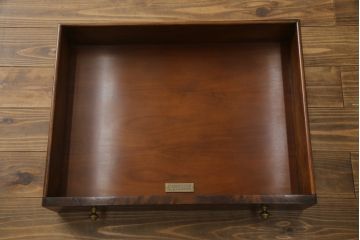 中古　美品　イギリス高級家具　THEODORE ALEXANDER(セオドア・アレキサンダー)　クラシカルで上品な佇まいが魅力的な引き出し付きサイドテーブル(コンソールテーブル、エンドテーブル、ナイトテーブル、英国)(定価約30万円)(R-078583)