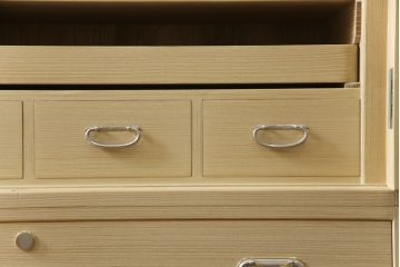 中古　美品!!　さが美　伝統工芸士 東樹義明　上質な和の空間づくりにおすすめな加茂総桐箪笥(胴厚、和タンス、桐たんす、収納箪笥、衣装箪笥、着物箪笥)(R-078587)