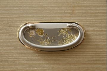 中古　美品!!　さが美　伝統工芸士 東樹義明　上質な和の空間づくりにおすすめな加茂総桐箪笥(胴厚、和タンス、桐たんす、収納箪笥、衣装箪笥、着物箪笥)(R-078587)