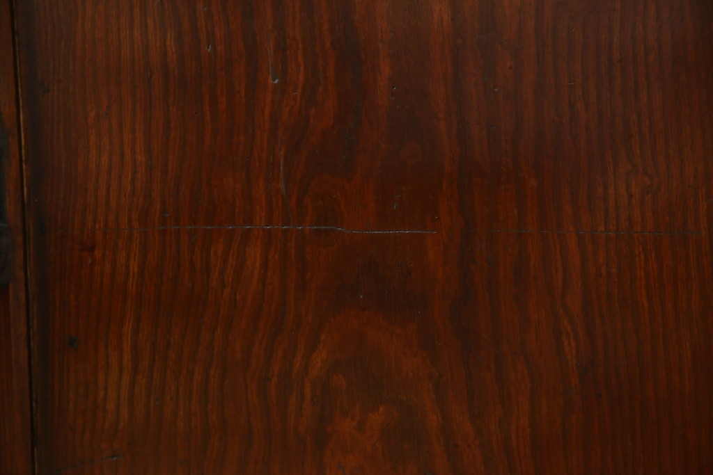 和製アンティーク　前面(欅材)　深みのある色合いが魅力的な米沢帳場箪笥　(R-078617)