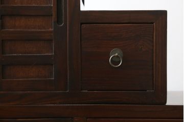 中古　美品　和の空間作りにおすすめの両面使いできる4分割階段箪笥(和箪笥、和タンス、収納箪笥)(R-078618)