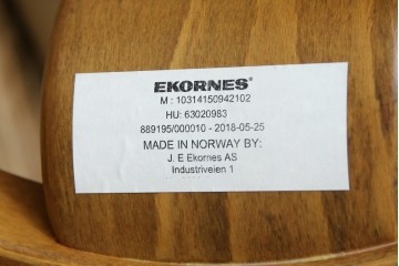 中古　EKORNES(エコーネス)　本革　オットマン付き　ロングセラー!!一番人気のストレスレス レノ クラシック(S)(レザー、アームチェア、リクライニングチェア、椅子、一人掛けソファ、1Pソファ)(定価約40万円)(R-078619)