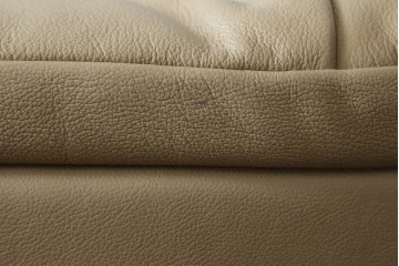 中古　EKORNES(エコーネス)　本革　オットマン付き　ロングセラー!!一番人気のストレスレス レノ クラシック(S)(レザー、アームチェア、リクライニングチェア、椅子、一人掛けソファ、1Pソファ)(定価約40万円)(R-078619)