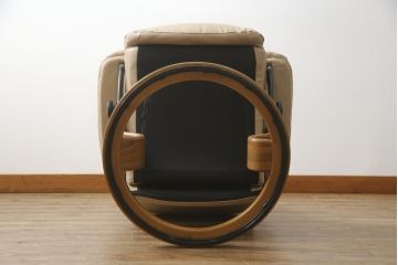 中古　EKORNES(エコーネス)　本革　オットマン付き　ロングセラー!!一番人気のストレスレス レノ クラシック(S)(レザー、アームチェア、リクライニングチェア、椅子、一人掛けソファ、1Pソファ)(定価約40万円)(R-078619)