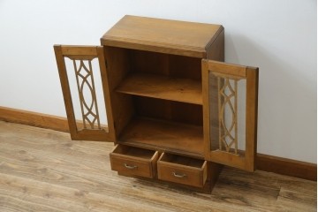 和製アンティーク　栓材　扉のデザインがお洒落な本箱　(R-078621)