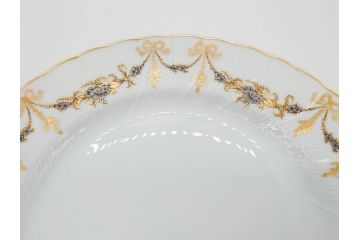 フランス　BERNARDAUD(ベルナルド)　LIMOGES(リモージュ)　マリー・テレーズ　細かな花のガーランドが装飾された優雅なプレート3枚セット(MARIE THERESE、リボン、花、フラワー、金彩、大皿、磁器、洋食器)(R-078636)