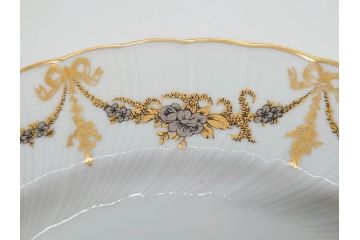 フランス　BERNARDAUD(ベルナルド)　LIMOGES(リモージュ)　マリー・テレーズ　細かな花のガーランドが装飾された優雅なプレート3枚セット(MARIE THERESE、リボン、花、フラワー、金彩、大皿、磁器、洋食器)(R-078636)