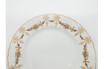 フランス　BERNARDAUD(ベルナルド)　LIMOGES(リモージュ)　マリー・テレーズ　細かな花のガーランドが装飾された優雅なプレート3枚セット(MARIE THERESE、リボン、花、フラワー、金彩、大皿、磁器、洋食器)(R-078636)