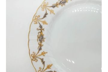フランス　BERNARDAUD(ベルナルド)　LIMOGES(リモージュ)　マリー・テレーズ　細かな花のガーランドが装飾された優雅なプレート3枚セット(MARIE THERESE、リボン、花、フラワー、金彩、中皿、大皿、磁器、洋食器)(R-078637)