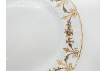 フランス　BERNARDAUD(ベルナルド)　LIMOGES(リモージュ)　マリー・テレーズ　細かな花のガーランドが装飾された優雅なプレート3枚セット(MARIE THERESE、リボン、花、フラワー、金彩、中皿、大皿、磁器、洋食器)(R-078637)