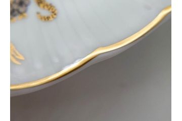 フランス　BERNARDAUD(ベルナルド)　LIMOGES(リモージュ)　マリー・テレーズ　細かな花のガーランドが装飾された優雅なプレート3枚セット(MARIE THERESE、リボン、花、フラワー、金彩、中皿、大皿、磁器、洋食器)(R-078637)