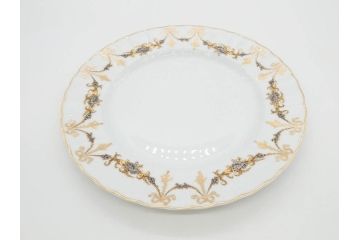 フランス　BERNARDAUD(ベルナルド)　LIMOGES(リモージュ)　マリー・テレーズ　細かな花のガーランドが装飾された優雅なプレート3枚セット(MARIE THERESE、リボン、花、フラワー、金彩、中皿、大皿、磁器、洋食器)(R-078637)