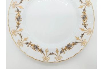 フランス　BERNARDAUD(ベルナルド)　LIMOGES(リモージュ)　マリー・テレーズ　細かな花のガーランドが装飾された優雅なプレート3枚セット(MARIE THERESE、リボン、花、フラワー、金彩、中皿、大皿、磁器、洋食器)(R-078637)
