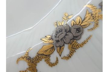 フランス　BERNARDAUD(ベルナルド)　LIMOGES(リモージュ)　マリー・テレーズ　細かな花のガーランドが装飾された優雅なプレート4枚セット(MARIE THERESE、リボン、花、フラワー、金彩、中皿、磁器、洋食器)(R-078638)