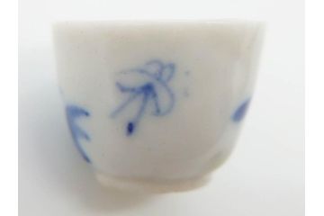 江戸〜明治期　古伊万里　雛道具　繊細に絵付けされたミニチュア和食器15点セット(染付、和食器、和皿、豆皿、変形皿、磁器、ひな祭り、ままごと、湯呑)(R-078641)